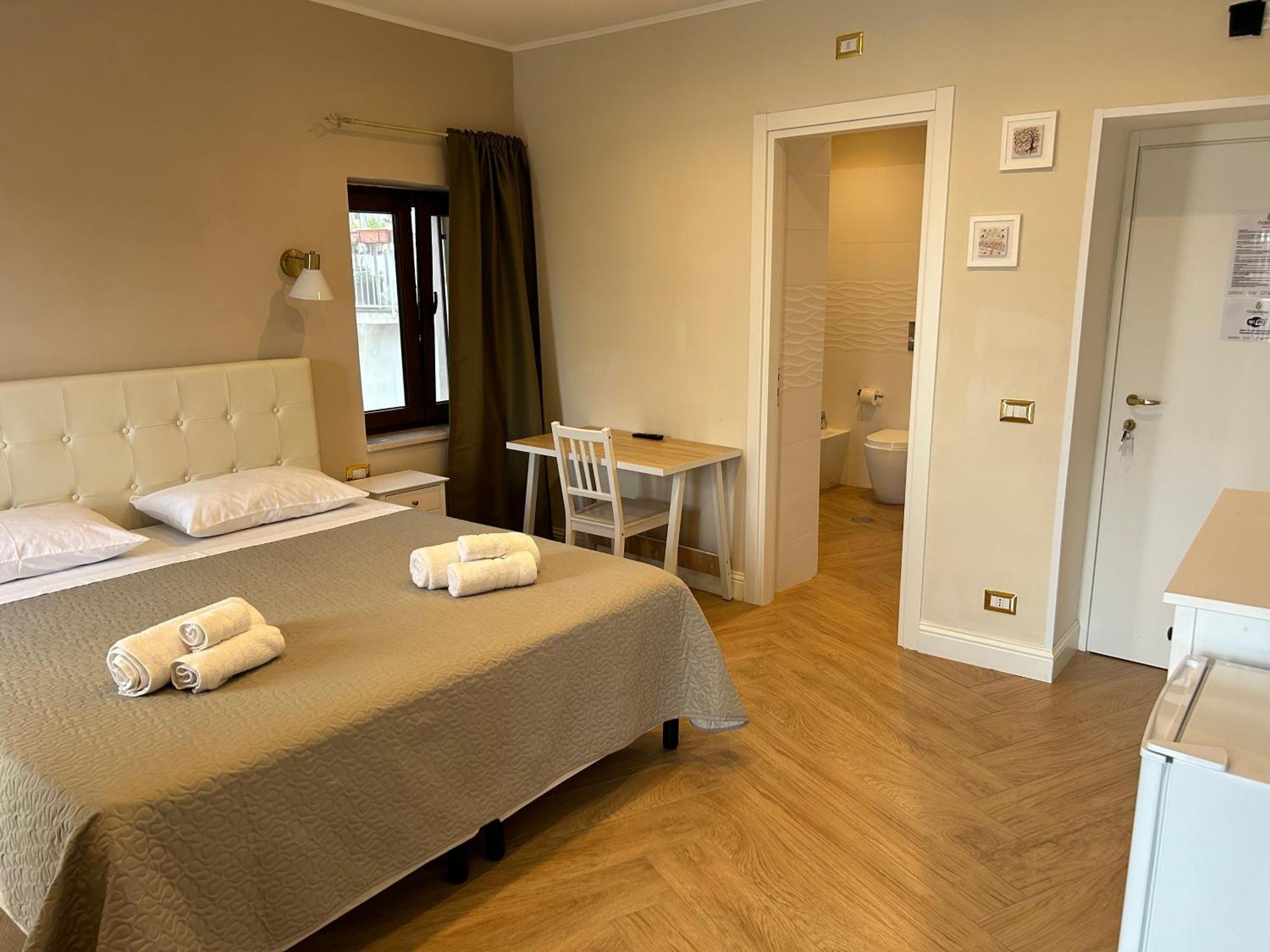 Ca'Del Borgo B&B Country House Ogliastro Cilento Ruang foto